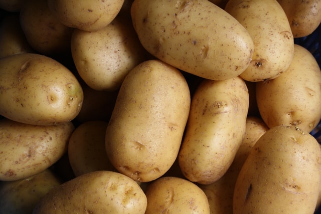Potatoes benefits and harms
