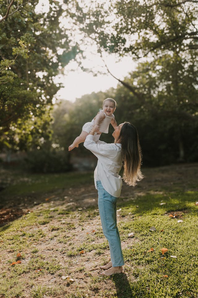 Perv Mom: Embracing Positive Parenting with Love, Empathy, and Confidence