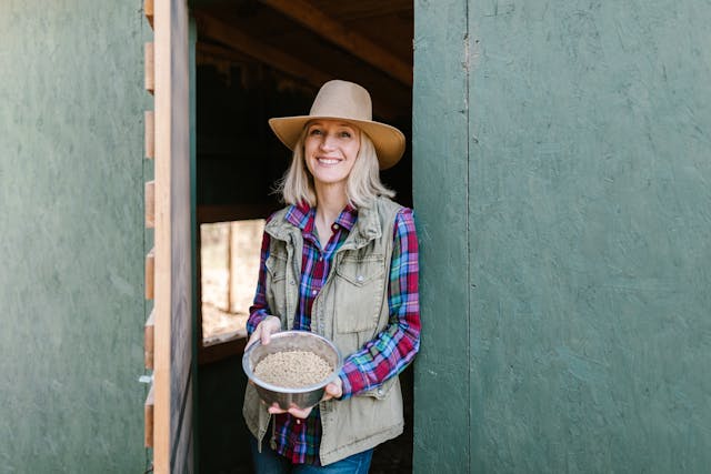Dust Disasters in Feed Handling: Causes, Prevention, and Safety Measures