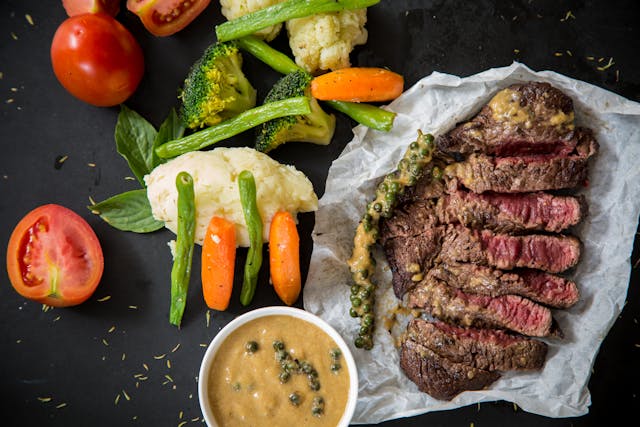 Medium Rare Steak Temp: How to Cook a Juicy Steak Perfectly Every Time
