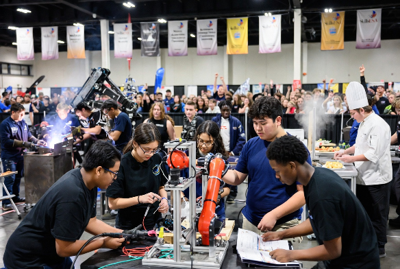 SkillsUSA Guide: Benefits, Careers, Competitions, Leadership Success